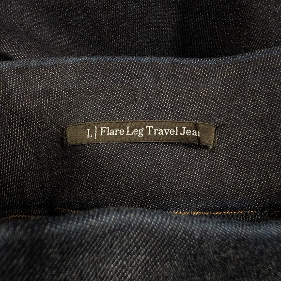 Talbots Flare Leg Pull-On Travel Jeans Oxford Wash - Picture 10 of 13